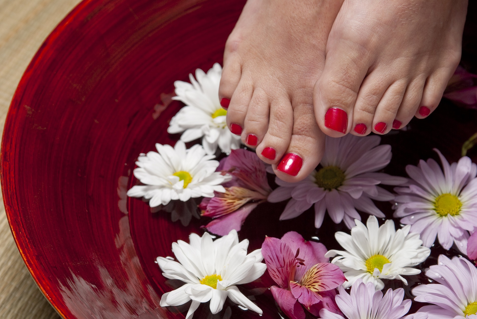 5 Reasons To Use A Foot Scrub